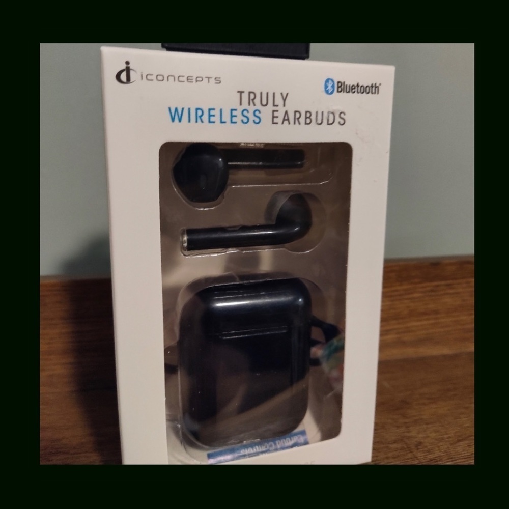 ♠️ New Vivitar Truly Wireless Airbuds Bluetooth By iConcepts With Charging Case